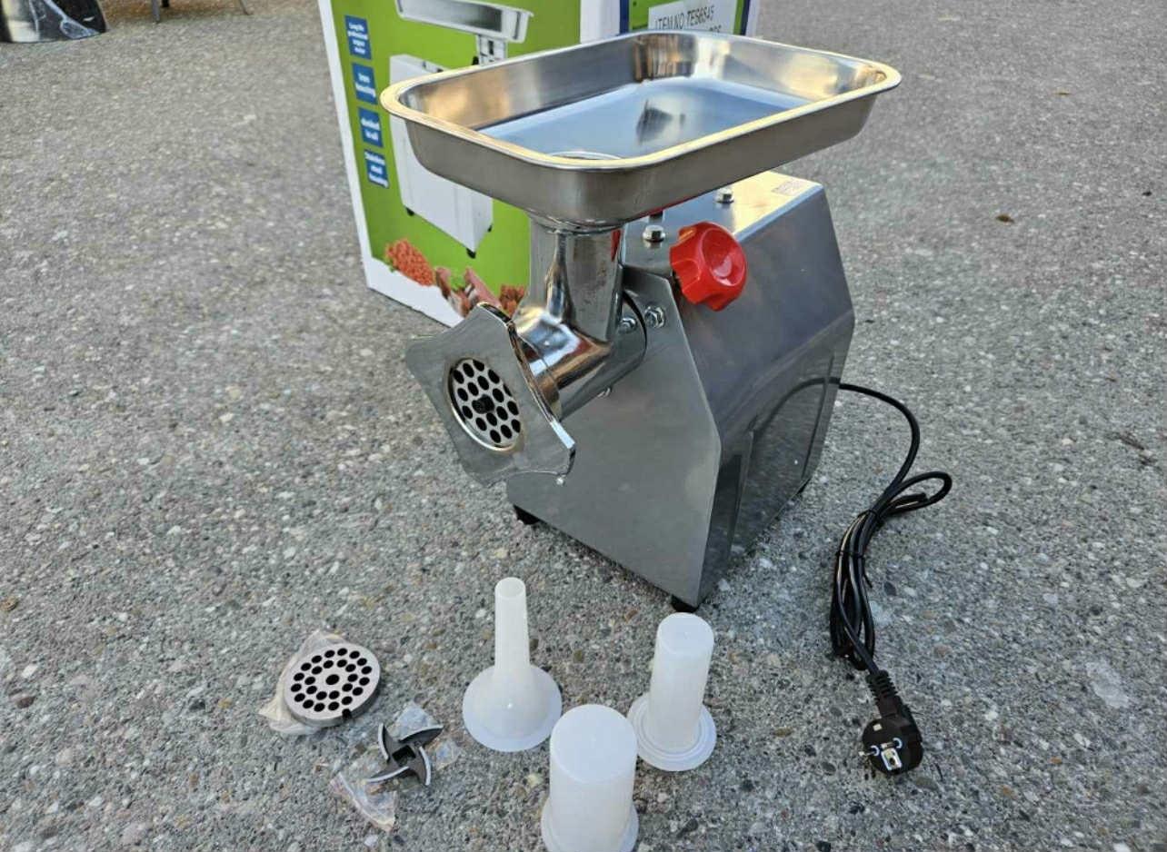 Mašina za mljevenje mesa 3,8kw 250kg/h