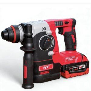 Aku udarna bušilica Milwaukee SDS i SDS Plus2 baterije