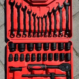 ⚡ RASPRODAJA – OGRANIČENE KOLIČINE! ⚡
🔴 SET ALATA – GEDORE I KLJUČEVI (36 KOMADA) 🔴